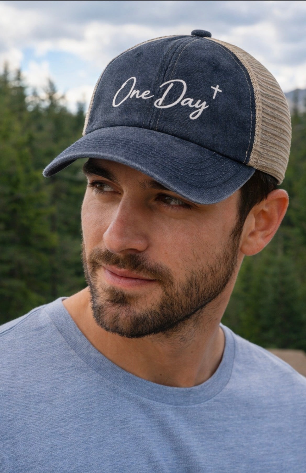 One Day+ Mesh Hat – Navy